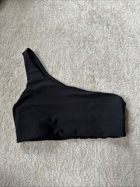 Aqua One-Shoulder Black Sports Bra